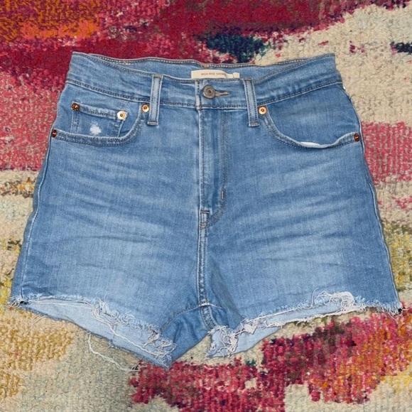 Levi's Pants - levi’s high rise denim shorts